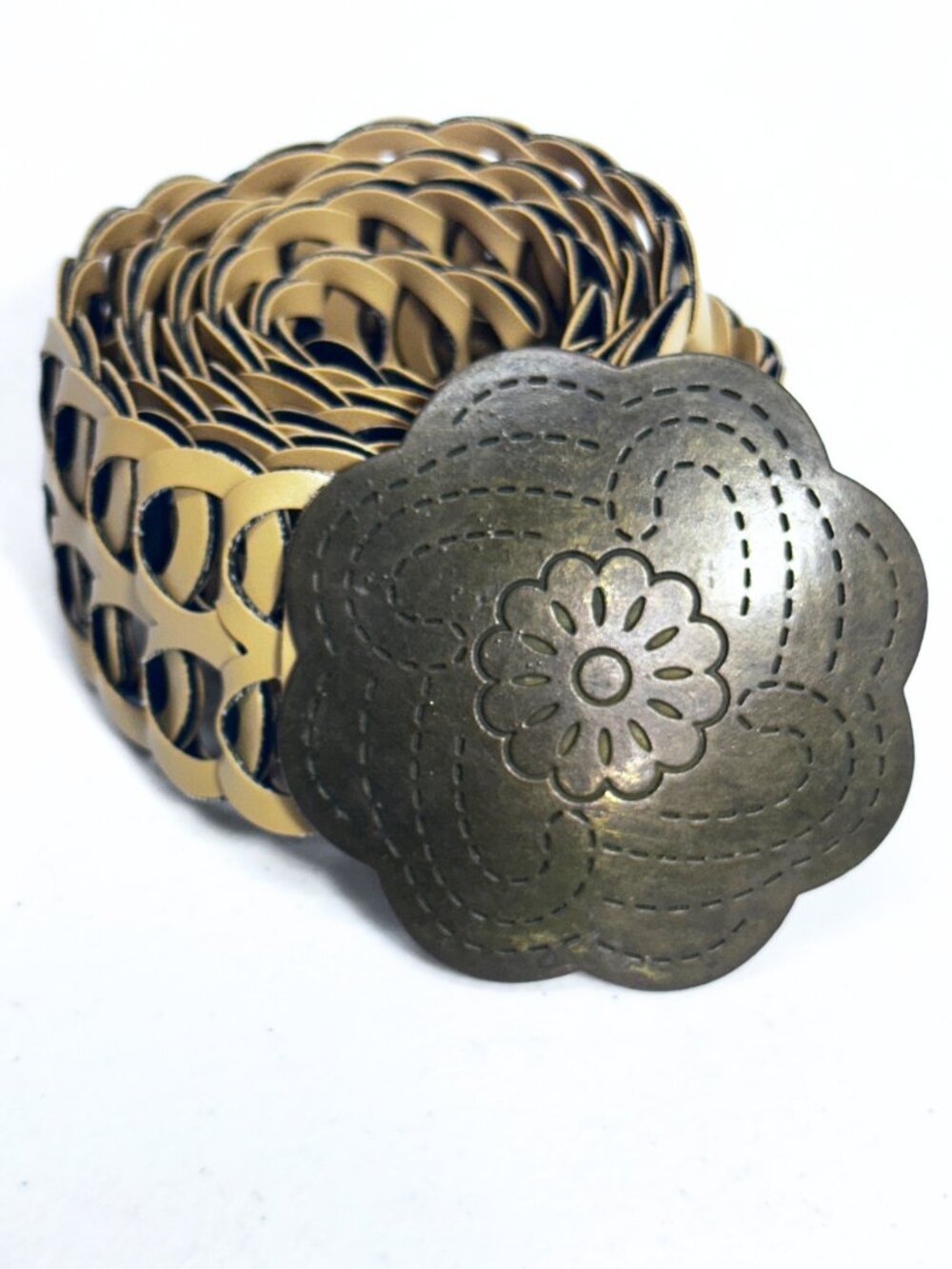 Women's Cutout Tan Light Waist Belt with a Bronze Finish Buckle Floral Pattern